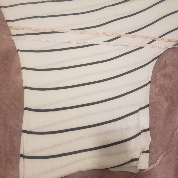 BCBG Top - Picture 11 of 13